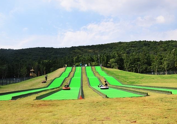 齐齐哈尔拓展训练基地